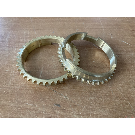 Krúžok synchrónu UAZ veľký